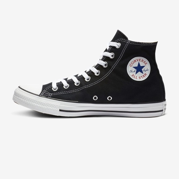 Converse Chuck Taylor Black 9.5 men/11.5 women. - Picture 2 of 2